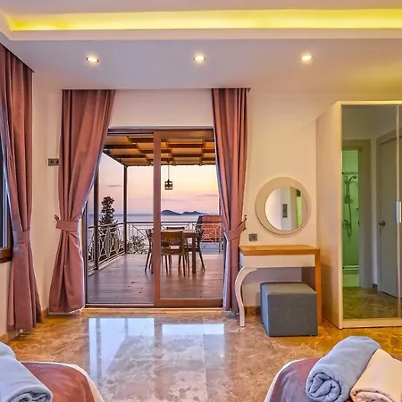 Royal Hills 2 * Kaş