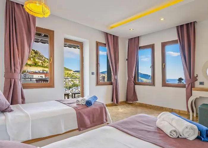 Villa Royal Hills 2 Kas