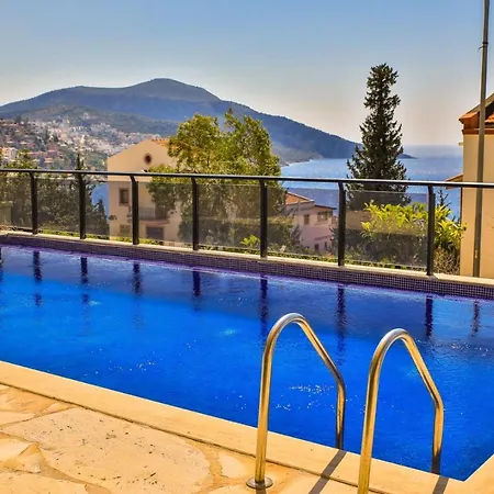 Royal Hills 2 Villa Kas