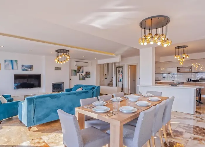 Villa Royal Hills 2 Kas